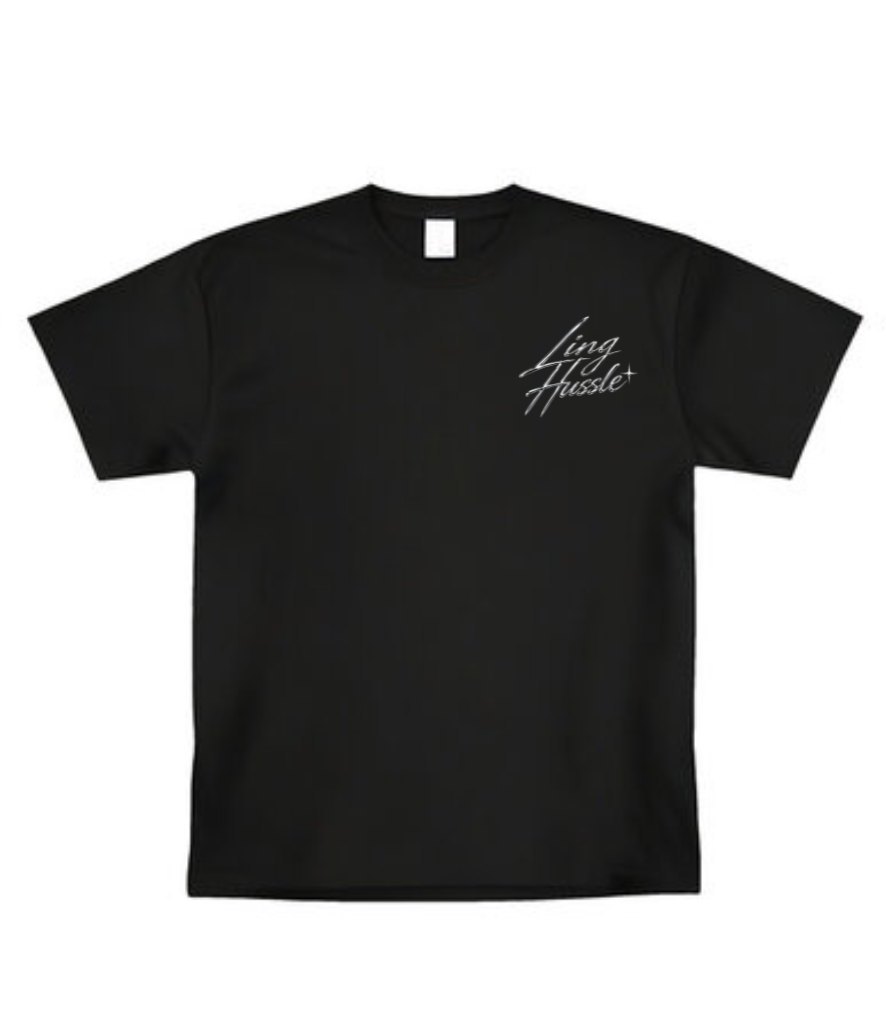 Girls like me lips tshirt (pre order)